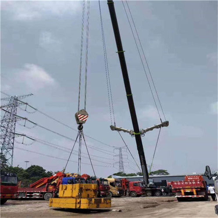 七叉镇风电设备吊装
